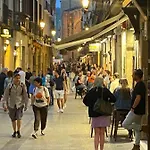 32 De Agosto Pensión 3*