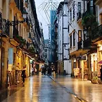 32 De Agosto Pensión 3*