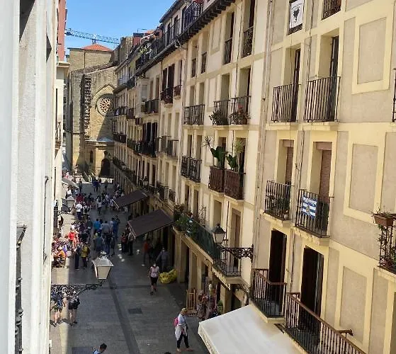 Πανσιόν 32 De Agosto 3*