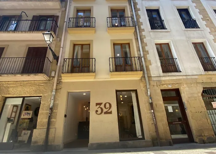 32 De Agosto 3* San Sebastián